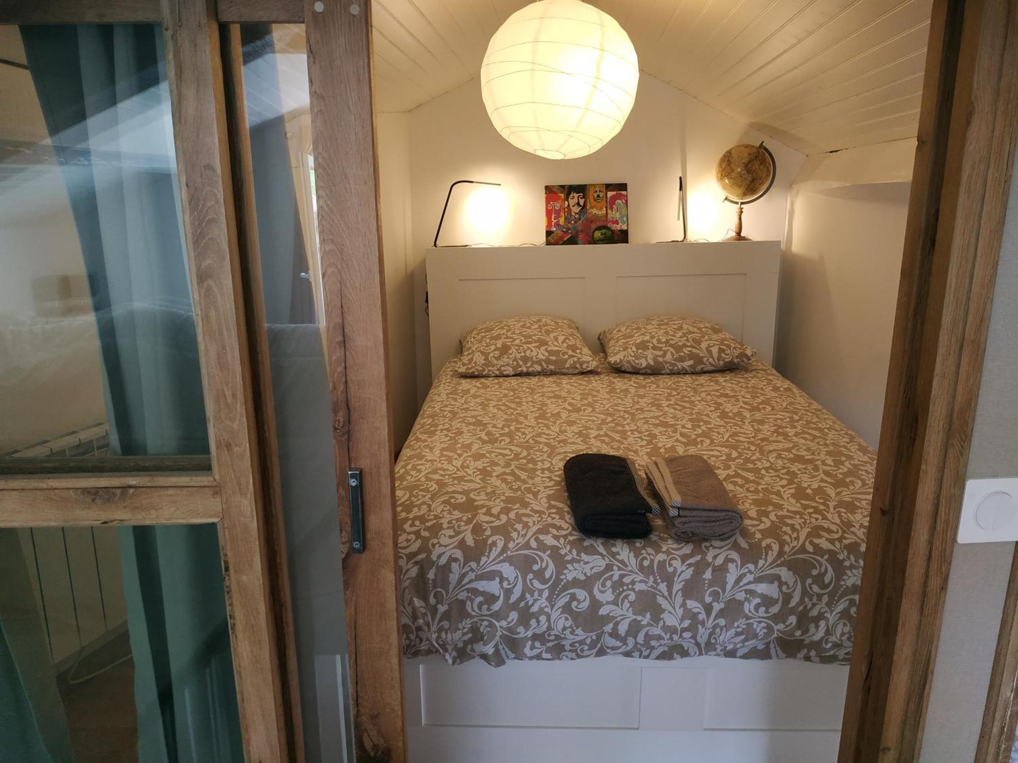 Nid Sous Le Volcan Saint-Sandoux Room photo
